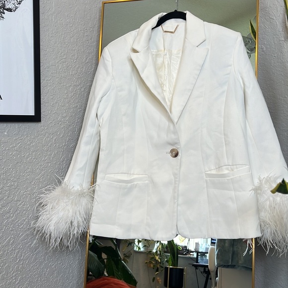 HOUSE OF CB 'Iman' Ivory Oversized Blazer NWOT - Picture 10 of 12